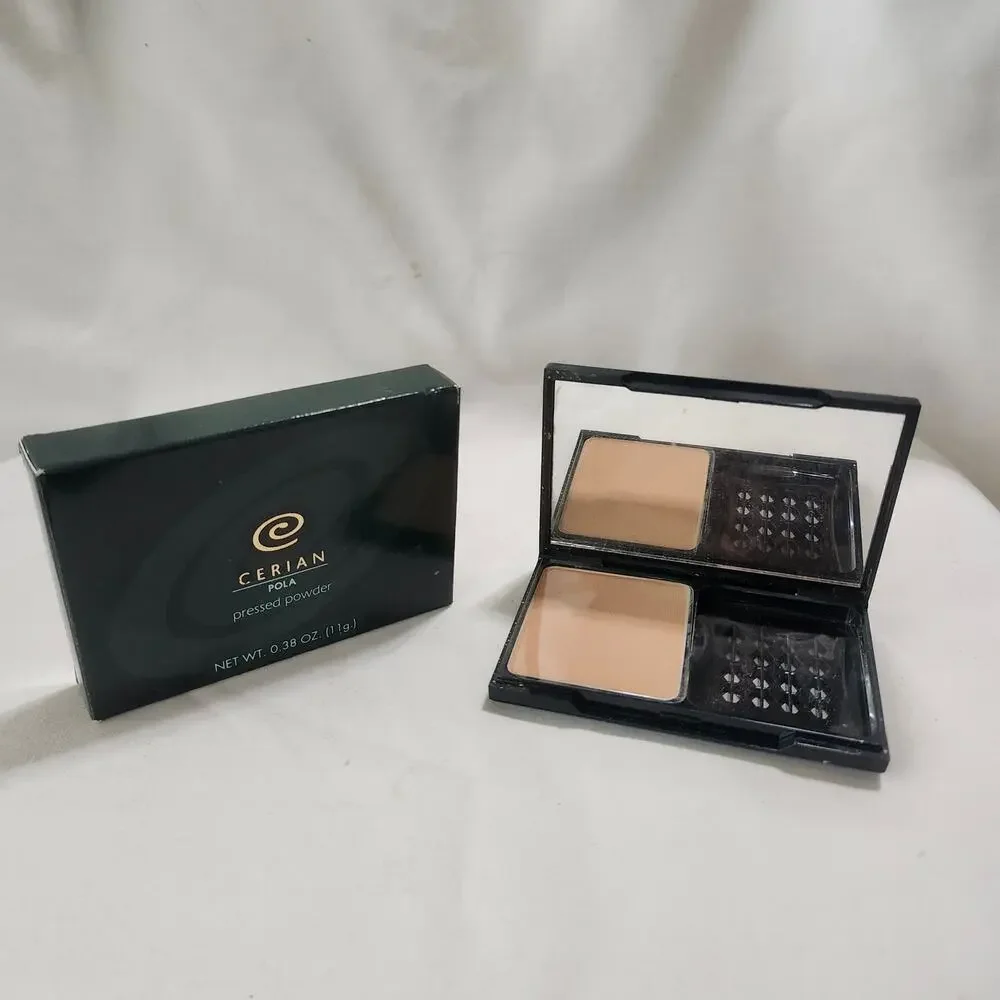 Pressed Powder Pola Cerian .38 Oz Natural Beige Mirrored Compact D2